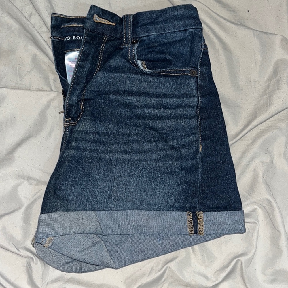 Woman’s Blue jeans. Never worn.